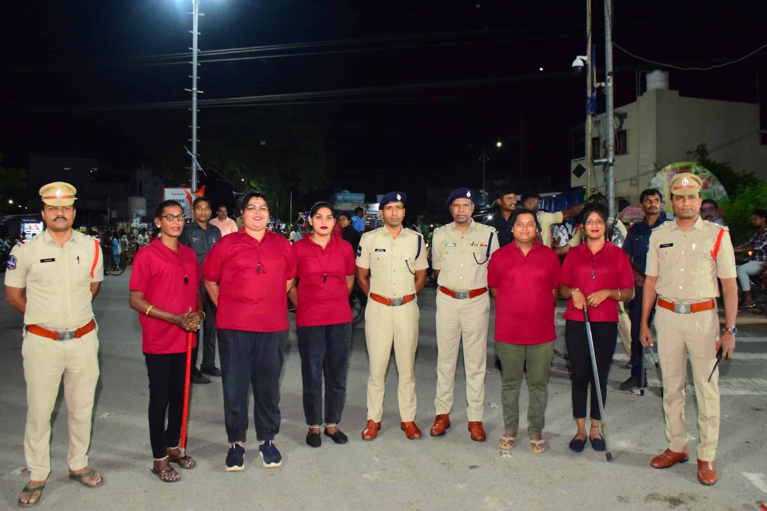 జగిత్యాల జిల్లా ఎస్పీ అశోక్ కుమార్ ఐపీఎస్ ఆధ్వర్యంలో ప్రశాంతంగా ముగిసిన గణేష్ నిమజ్జనోత్సవాలు!